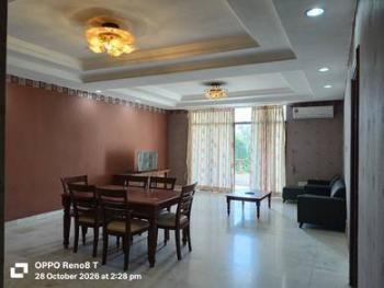 客厅/饭厅 – Luak Bay Apartment, Miri的公寓，照片4