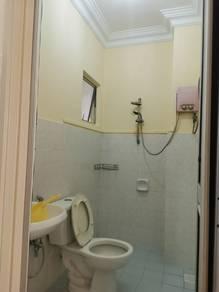 Rumah Bandar di Taragon Puteri Cheras, Cheras, foto 5