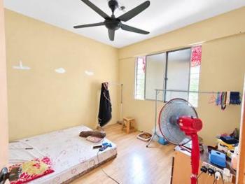 卧室 – PKNS Seksyen 19, Shah Alam的组屋，照片7