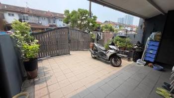 House at Puchong utama 6, Puchong, photo 1