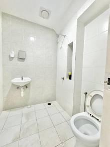 Bathroom – House at Graham Garden, Eco Grandeur, Puncak Alam, photo 6
