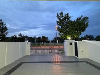 Balcony – House at Graham Garden, Eco Grandeur, Puncak Alam, photo 7