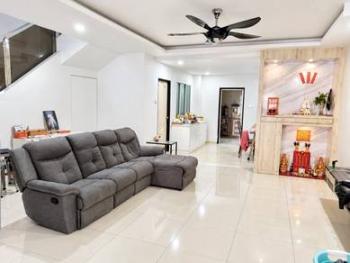 House at Jalan Jelatang, Taman Megah Ria, Johor Bahru, photo 2