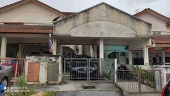 Townhouse at Puncak Perdana, Seksyen U10, Shah Alam, photo 1