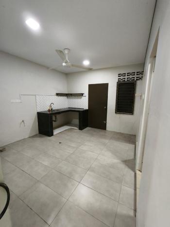 House at TAMAN SELAYANG UTAMA BATU CAVES, Selayang, photo 9