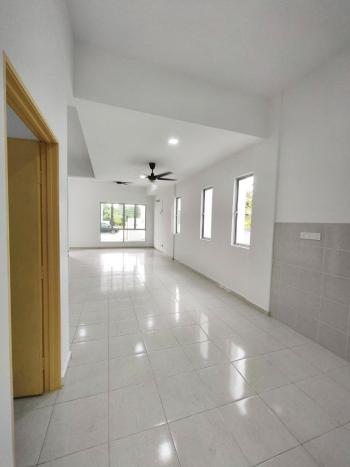 House at MYRA GARDEN END LOT KUNDANG, Kundang, photo 5