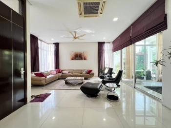 Photo #2