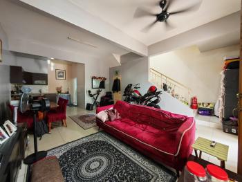ANGGERIK PERDANA KAJANG TERRACE, Kajang的房屋，照片7