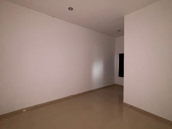 Photo #6