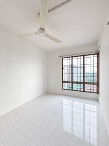 Apartmen di Vista Impiana, Seri Kembangan, foto 4