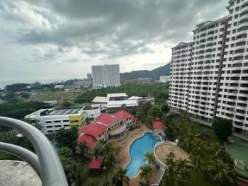 Condominium at Eden Seaview, Batu Ferringhi, photo 1