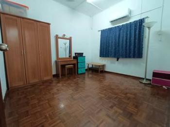 Bilik tidur – Rumah di Jalan Keris, Taman Sri Tebrau, Johor Bahru, foto 3