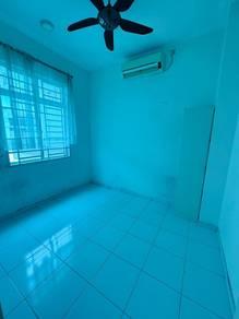 Taman Setia Indah, Johor Bahru的房屋，照片10