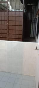 阳台 – Taman Lembah Maju 600, Ampang的公寓，照片6