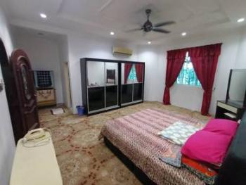 Rumah di Taman Dahlia, Salak Tinggi, foto 3
