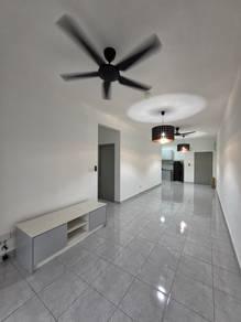 Living & dining – Apartment at Central i-City, Shah Alam, photo 1
