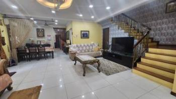 Jalan Hijau Alam U9, Cahaya SPK Seksyen U9, Shah Alam的房屋，照片7