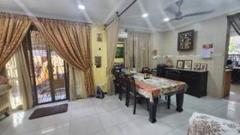 Jalan Hijau Alam U9, Cahaya SPK Seksyen U9, Shah Alam的房屋，照片8