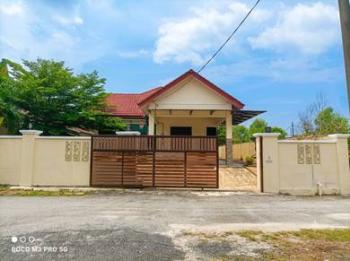 Bungalow at Kampung Baru, Kerteh, photo 4
