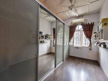 Bungalow at SS 12, Subang Jaya, photo 9