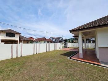 Bungalow at Taman Hulu Langat Jaya, Hulu Langat, photo 3