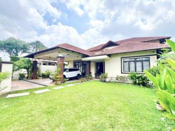 Banglo di Kampung Tunku SS1, Petaling Jaya, foto 1