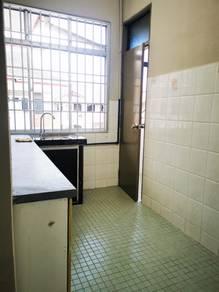 Flat at Pangsapuri Fasa 4A, Tanjong Tokong, photo 6