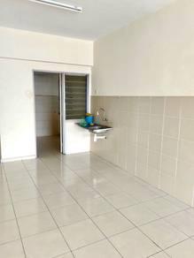 Apartment at Mahsuri Square, Bayan Baru, photo 3