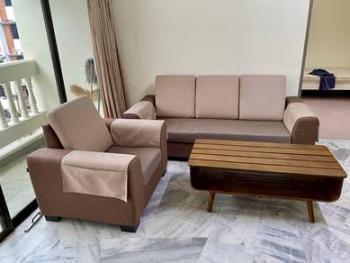 Ruang tamu & makan – Kondominium di Desa Daya, Bukit Jambul, foto 1