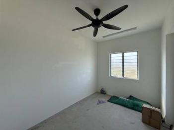 Apartment at Pangsapuri Rimbun, Balik Pulau, photo 8
