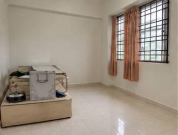 Bilik tidur – Apartmen di Desa Golf, Bukit Jambul, foto 4