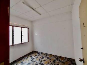 Taman Sri Plentong, Masai的平层住宅，照片2