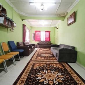 House at Jalan Damai, Taman Sri Damai, Rengit, Batu Pahat, photo 2
