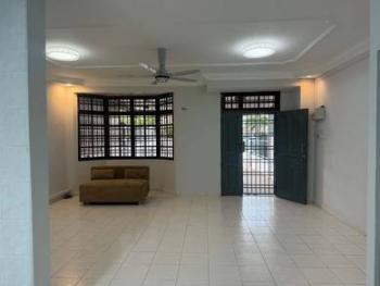 House at Taman Daya, Setia Indah, photo 2