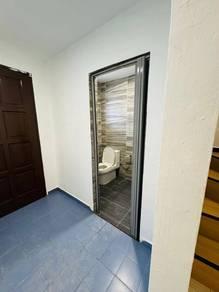 Bathroom – House at Megah Ria Jalan Bayan, Masai, photo 5