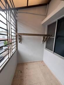 Balkoni – Rumah di Licuala Garden, Setia Tropika, foto 9