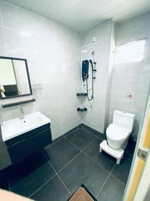 Bathroom – House at Jalan Mutiara Utama, Skudai, photo 7