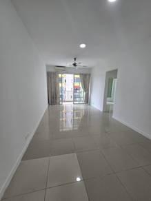 Greenfield Regency, Tampoi的公寓，照片1