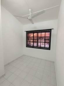 House at Taman Pelangi indah, Ulu Tiram, photo 9
