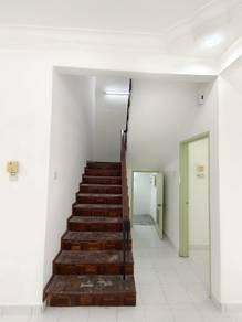 House at Taman Pelangi indah, Ulu Tiram, photo 3