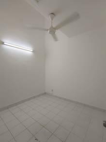 House at Taman Pelangi indah, Ulu Tiram, photo 7