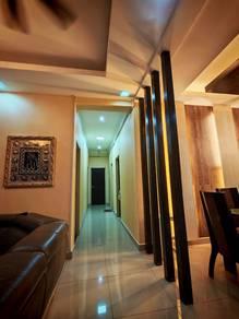 Ruang tamu & makan – Kondominium di Putra Indah Condominium, Seri Kembangan, foto 7