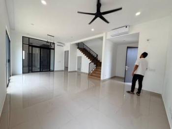 Rumah di Sejati Lakeside 2, Cyberjaya, foto 2