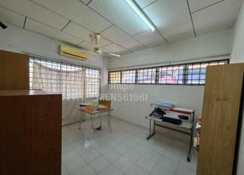Banglo di Taman Bukit Blossom, Seremban, foto 7