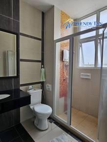 Bilik air – Kondominium di Fettes Residences, Tanjong Tokong, foto 6