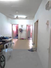 Flat at Desa Mentari 3 Blok 11, Petaling Jaya, photo 1