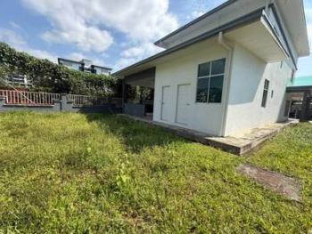 Bungalow at Taman Juara, Kota Kinabalu, photo 2