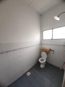 Bathroom – House at Taman Syabas, Ipoh, photo 10