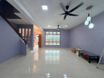 House at Jalan Ceria Nusa Indah, Iskandar Puteri, photo 1