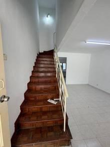 Jalan Keembong, Johor Bahru的房屋，照片5